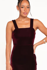 Hyatt Velvet Dress - Burgundy